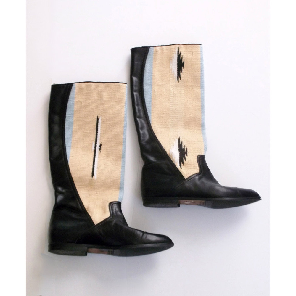 Vintage 1970s southwestern Chimayo blanket & leather boots - Picture 2 of 6